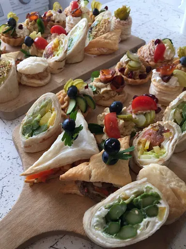 Pan Zakąska - Catering na imprezę Szczecin | Stół zakąsek na Twoją imprezę